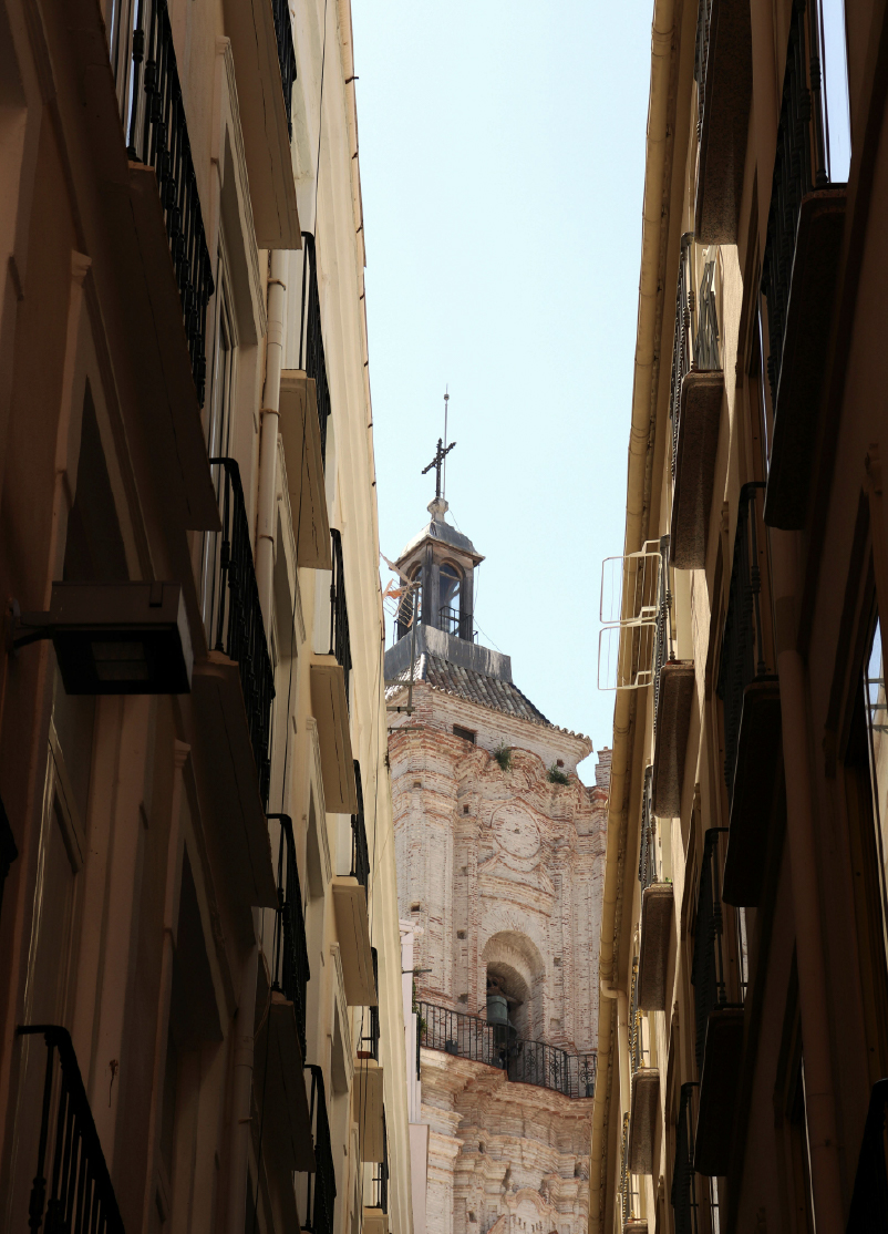 Calles históricas de Málaga para descubrir la ciudad desde alojamientos Feelathome